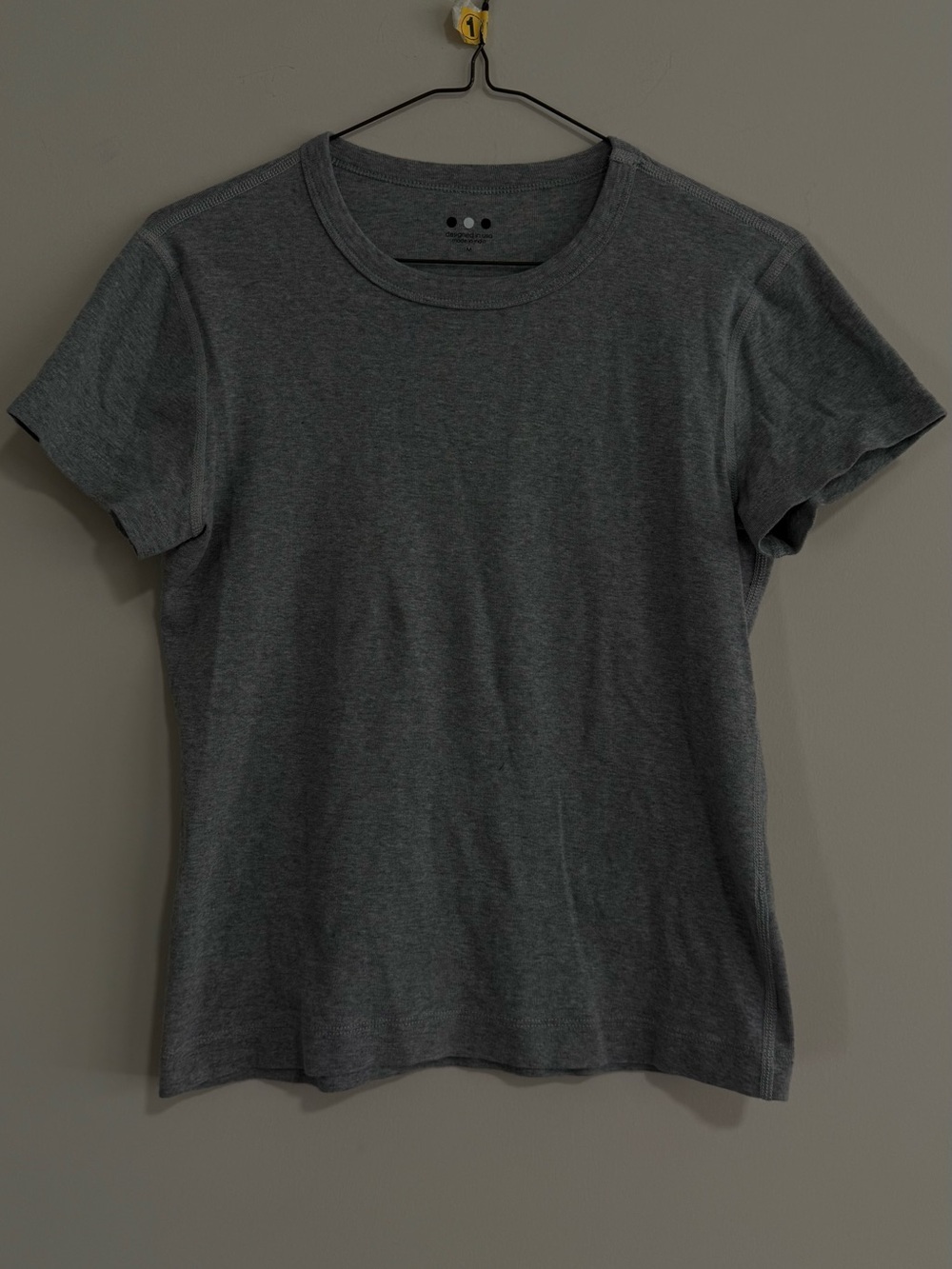 Three Dots Short Sleeve Crewneck Tee. Size M. Like New.